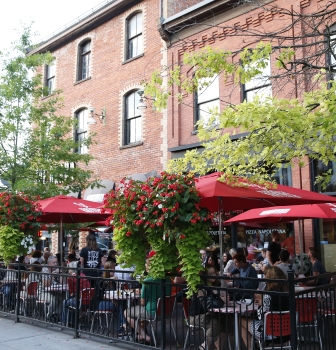 Eating Well in the Neighbourhood